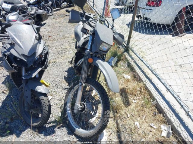 2023 SUZUKI DR650 JS1SP46DXP7100835 Photo 4