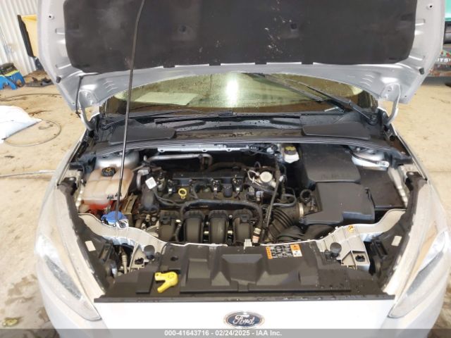 1FADP3F20HL201534 Ford FOCUS SE
