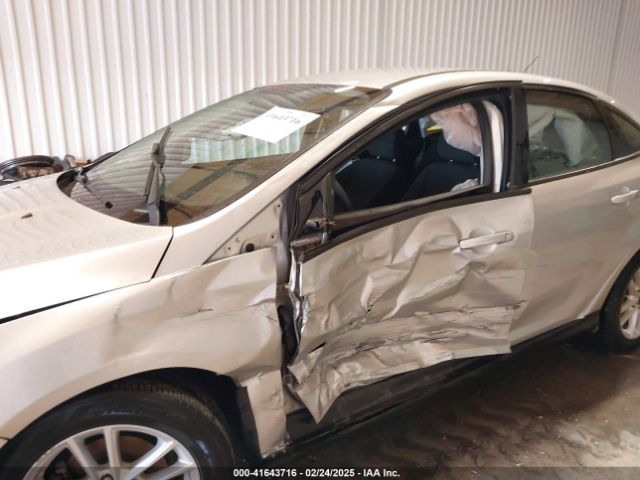 1FADP3F20HL201534 Ford FOCUS SE