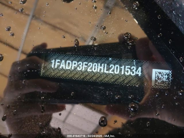 1FADP3F20HL201534 Ford FOCUS SE