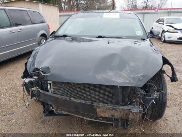 3KPF24AD5KE047046 KIA FORTE FE