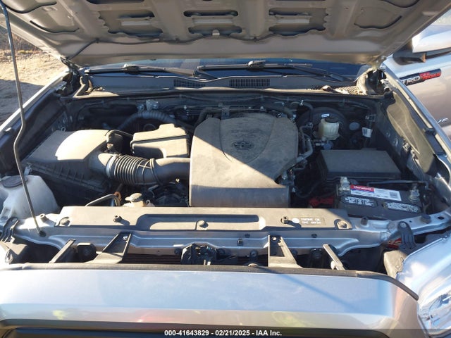 Toyota Tacoma Sr5 V6 2017 5TFCZ5AN9HX062154 Image 10