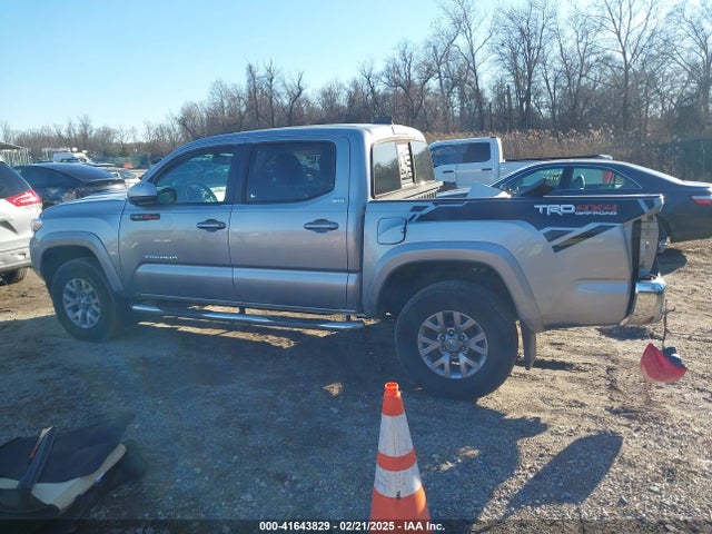 Toyota Tacoma Sr5 V6 2017 5TFCZ5AN9HX062154 Image 15