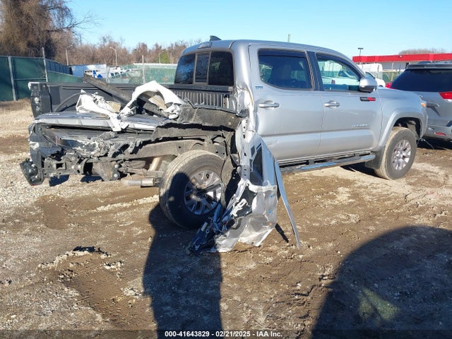 Toyota Tacoma Sr5 V6 2017 5TFCZ5AN9HX062154 Image 4