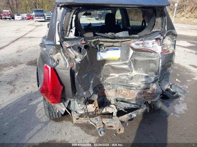 Toyota RAV4 LE 2015 JTMBFREV5FD126288 Image 18