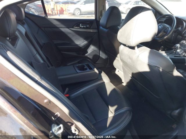 2017 NISSAN MAXIMA 1N4AA6AP6HC375925 Photo 7