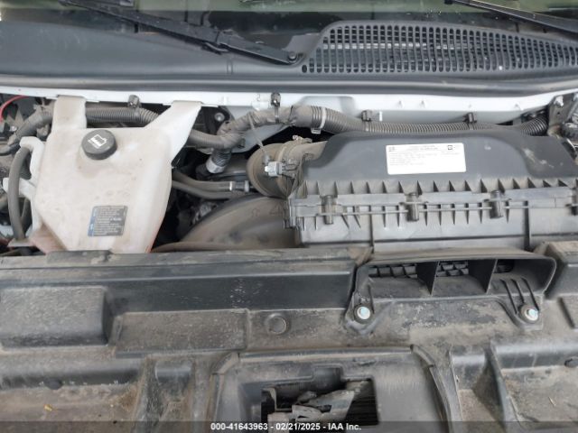 1GTW7AFP1P1106073 GMC Savana Cargo Rwd 2500 Regular Wheelbase Work Van