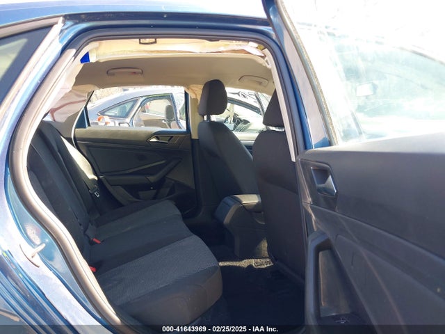 3VWC57BU0MM009093 Volkswagen Jetta 1.4t R-line/1.4t S/1.4t Se