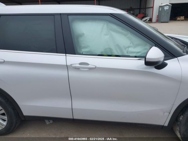 JA4J3UA86RZ007013 Mitsubishi Outlander Es