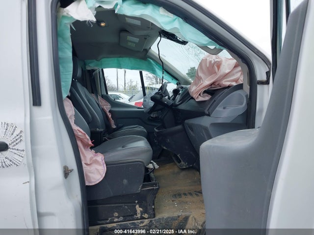 1FTYE1YM3GKA02065 Ford Transit-150