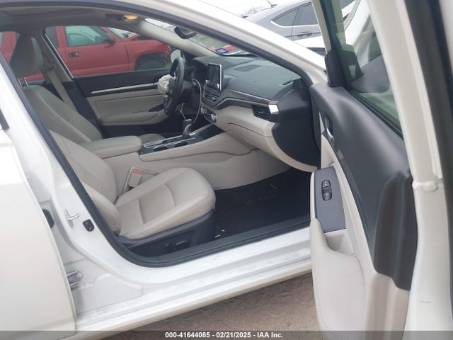 Nissan Altima 2.5 Platinum 2019 1N4BL4FV7KC103126 Image 5
