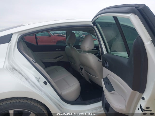 Nissan Altima 2.5 Platinum 2019 1N4BL4FV7KC103126 Image 8
