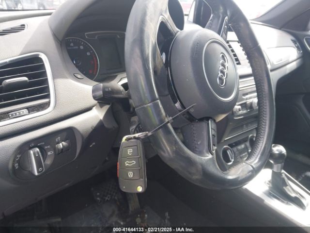 WA1ECCFS9JR014378 Audi Q3 2.0t Premium/2.0t Sport Premium