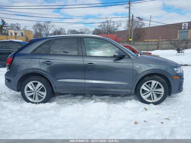 WA1ECCFS9JR014378 Audi Q3 2.0t Premium/2.0t Sport Premium