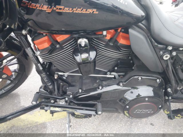 2019 HARLEY-DAVIDSON FLTRXS 1HD1KTP1XKB631956 Photo 8