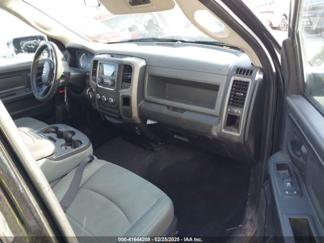 1C6RR7FT3GS301732 RAM 1500 Express