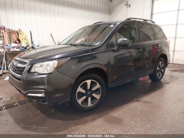 Subaru Forester 2.5i Premium 2018 JF2SJAEC6JH497302 Image 2