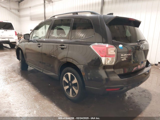Subaru Forester 2.5i Premium 2018 JF2SJAEC6JH497302 Image 3