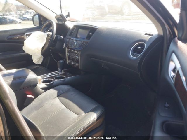 5N1AR2MN5EC680524 Nissan Pathfinder Sl