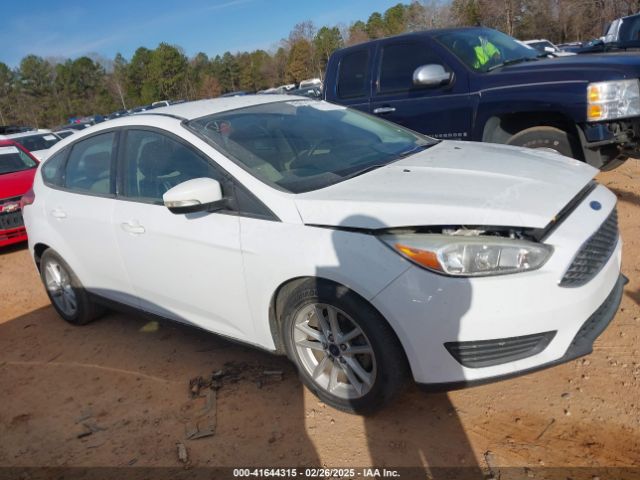 1FADP3K21HL259559 Ford FOCUS SE