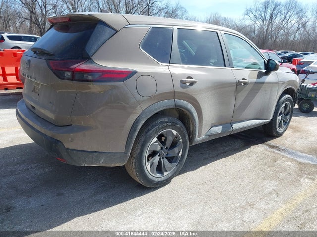 Nissan Rogue Sv Intelligent Awd 2025 5N1BT3BB1SC782631 Image 4