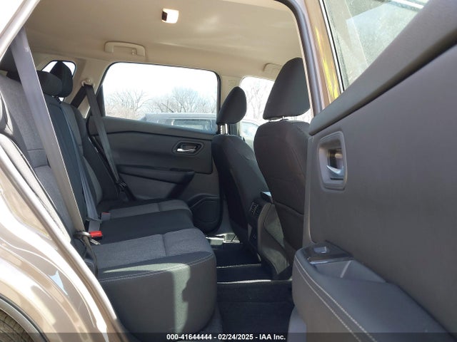 Nissan Rogue Sv Intelligent Awd 2025 5N1BT3BB1SC782631 Image 8