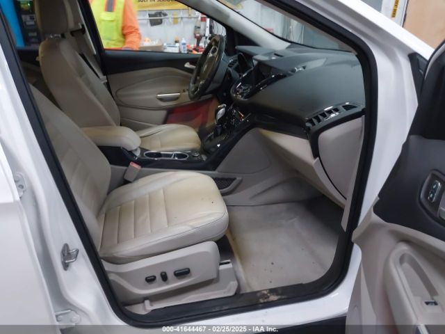 1FMCU9J94GUC79910 Ford Escape Titanium
