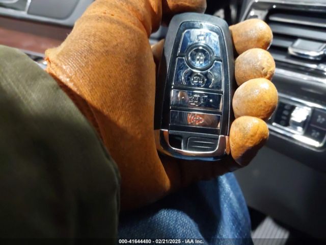 5LMJJ3NG7REL21633 Lincoln Navigator Premiere L