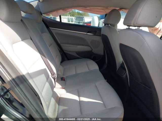 KMHD84LF6HU104395 Hyundai ELANTRA SE