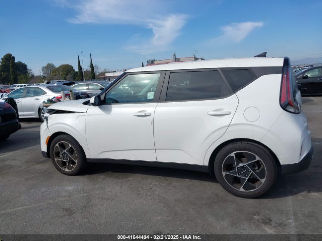 KNDJ33AU8P7849230 KIA SOUL EX