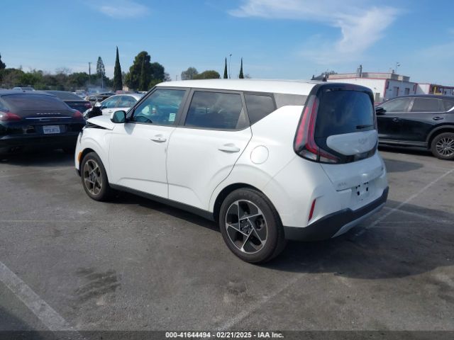 KNDJ33AU8P7849230 KIA SOUL EX
