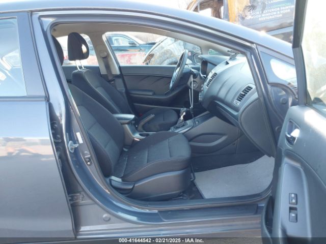KNAFK4A62G5454145 KIA FORTE LX