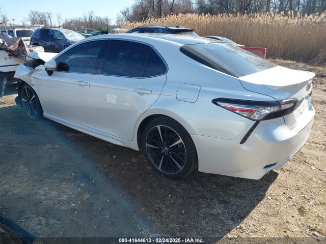 4T1B61HK7JU119043 Toyota CAMRY XSE