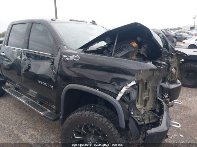 1GC1YREY4NF132876 Chevrolet Silverado 2500hd 4wd  Long Bed High Country/4wd  Standard Bed High Country