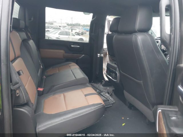 1GC1YREY4NF132876 Chevrolet Silverado 2500hd 4wd  Long Bed High Country/4wd  Standard Bed High Country