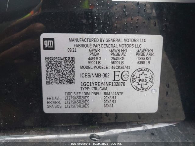 1GC1YREY4NF132876 Chevrolet Silverado 2500hd 4wd  Long Bed High Country/4wd  Standard Bed High Country