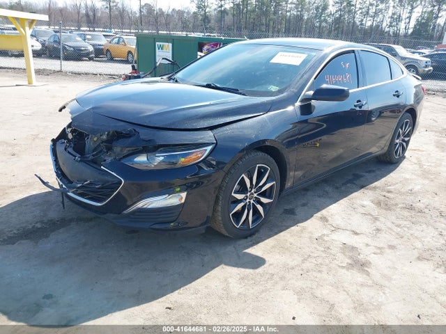 1G1ZG5ST3LF133952 Chevrolet Malibu Fwd Rs