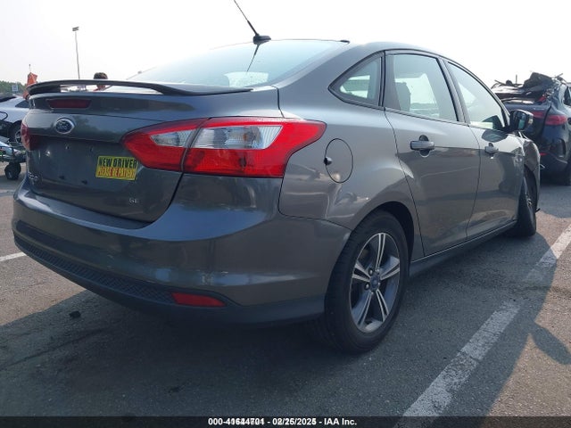 Ford Focus 2014 1FADP3F2XEL344695 Image 4