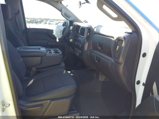 3GCPWBEH4KG240304 Chevrolet Silverado 1500 Custom