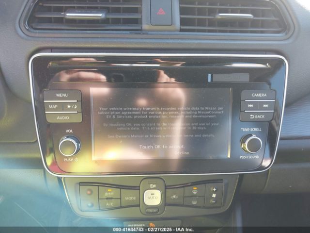 1N4AZ1CP0JC311894 Nissan LEAF SV