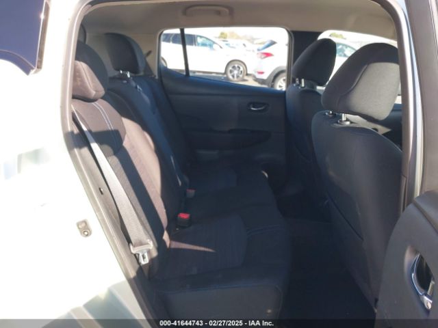 1N4AZ1CP0JC311894 Nissan LEAF SV