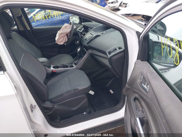 Ford ESCAPE SE 2015 1FMCU0GX3FUB59094 Image 5
