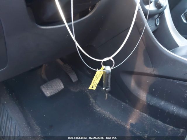 3GNCJKSB9JL285975 Chevrolet TRAX LS