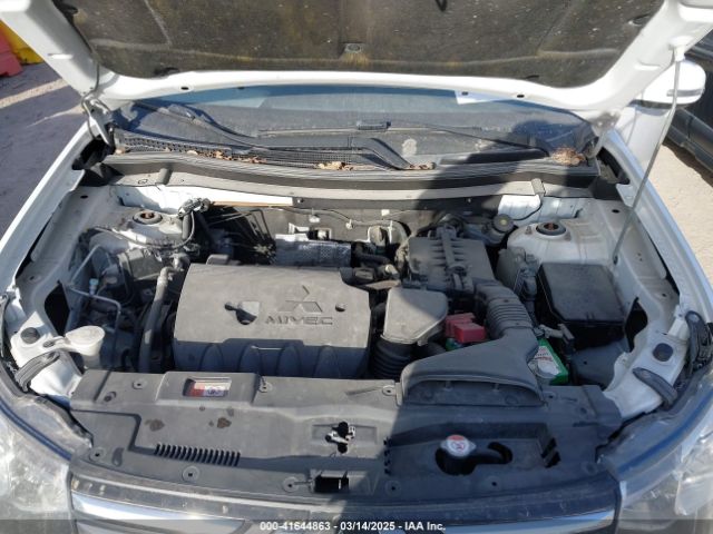 2014 MITSUBISHI OUTLANDER JA4AZ3A38EZ009627 Photo 9