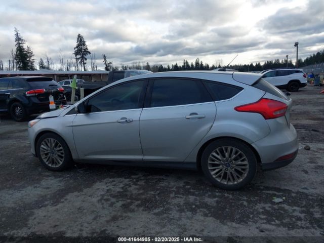 1FADP3N28HL264222 Ford Focus Titanium