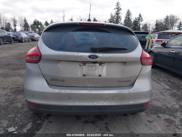 1FADP3N28HL264222 Ford Focus Titanium