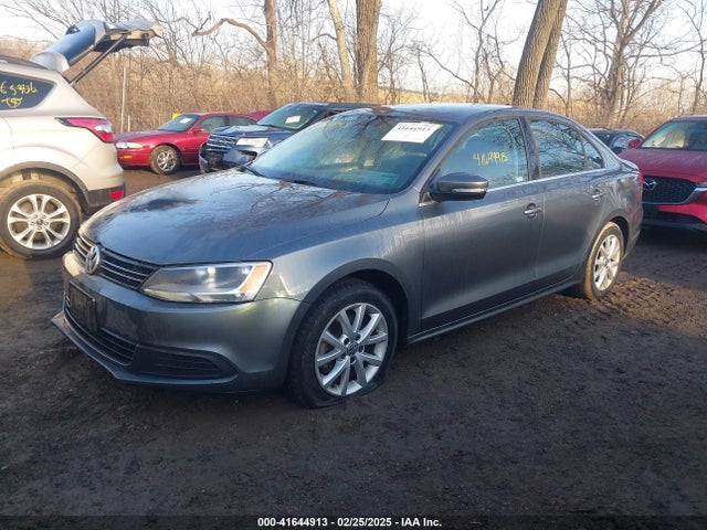 3VWD17AJ7EM321971 Volkswagen Jetta 1.8t Se