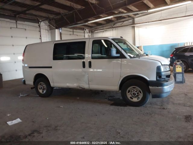 1GTW7AFP2M1189251 GMC Savana Cargo Rwd 2500 Regular Wheelbase Work Van