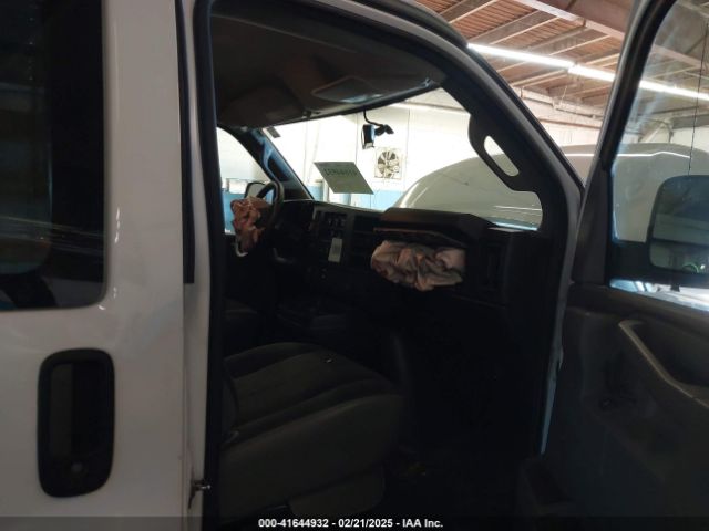 1GTW7AFP2M1189251 GMC Savana Cargo Rwd 2500 Regular Wheelbase Work Van