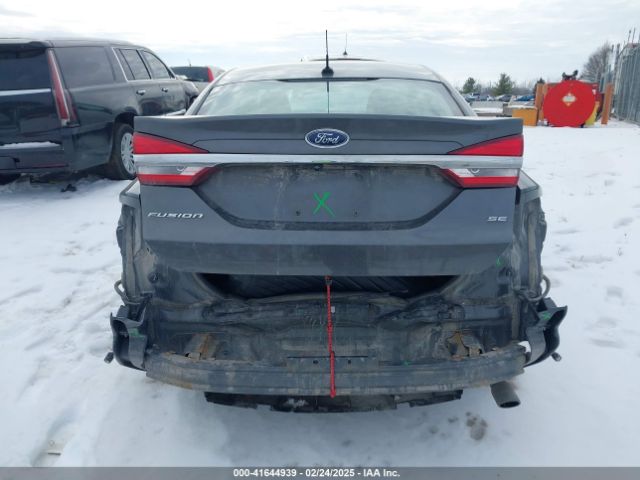 3FA6P0H78JR275162 Ford FUSION SE